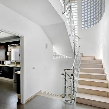 Sol וילה אדחה